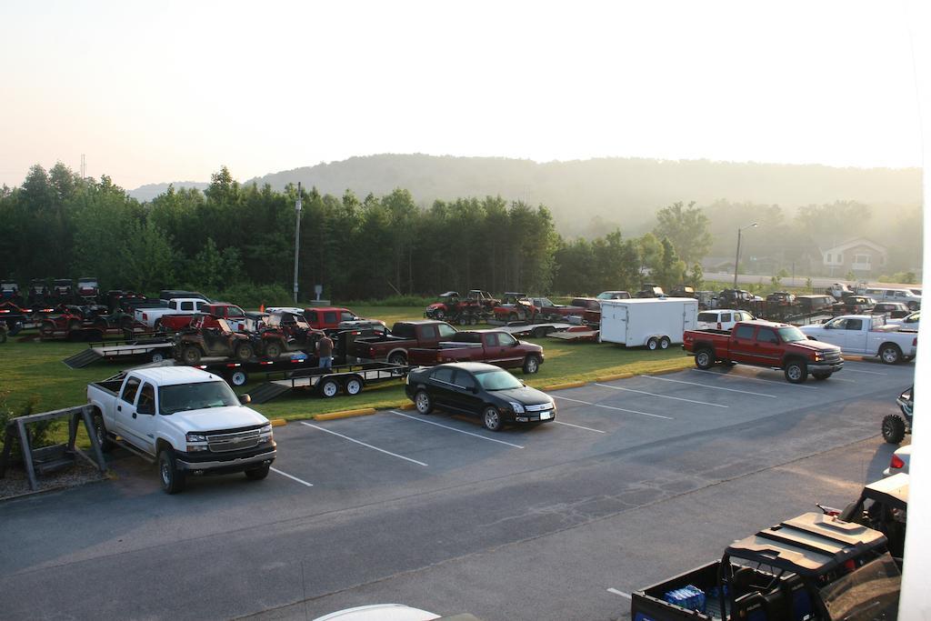 Grand Vista Hotel Huntsville エクステリア 写真